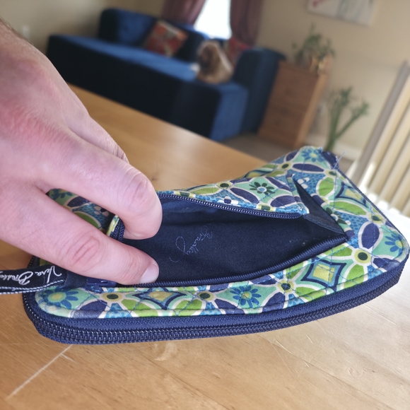 Colorful Geometric Pattern Wallet - Picture 3 of 5